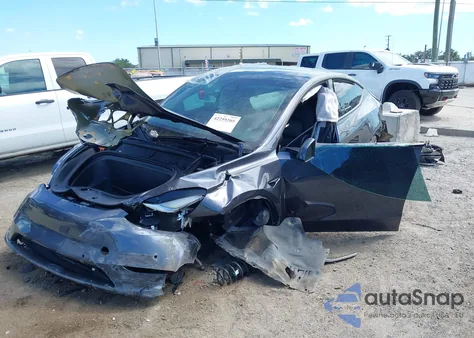 2022 Tesla Model Y Long Range Dual Motor All-Wheel Drive из США, поврежденный, VIN 7SAYGDEE8NF443194